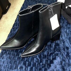 Brand new Zara boots